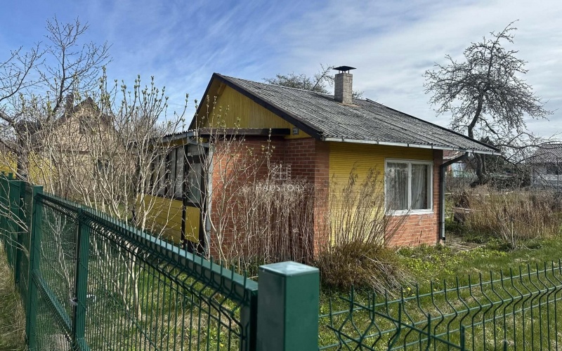 S/B Šernai sklypas su namuku